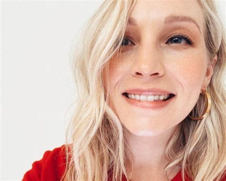 
Candice King Height, Weight, Net Worth, Age, Birthday, Wikipedia, Who, Nationality, Biography 