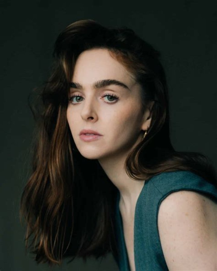 Louisa Connolly-Burnham Height, Weight, Net Worth, Age, Birthday, Wikipedia, Who, Nationality, Biography