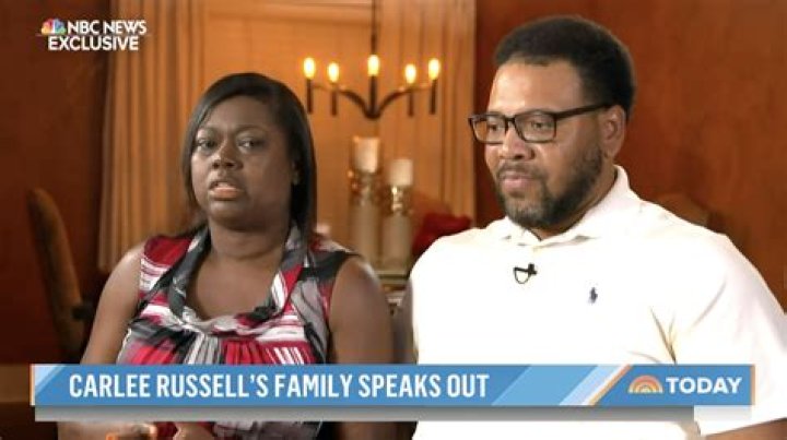 
Who is Carlee Russel’s mother Talitha Robinson? 25-year-old nursing student was kidnapped from Alabama 